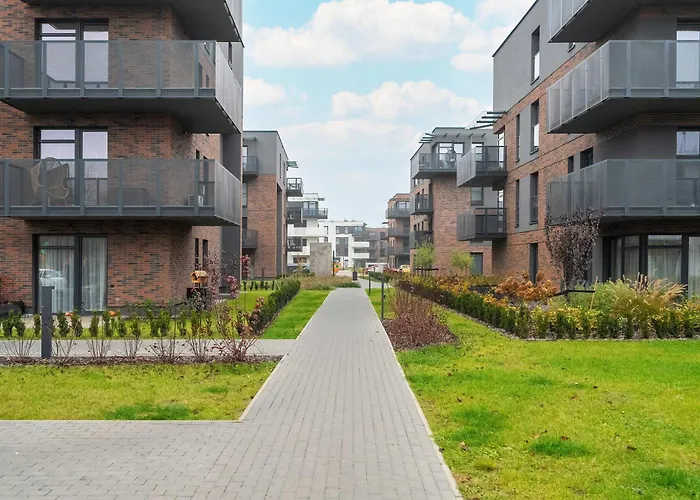 Jasny Apartament Blisko Lotniska Lawica W Poznaniu By Noclegi Renters