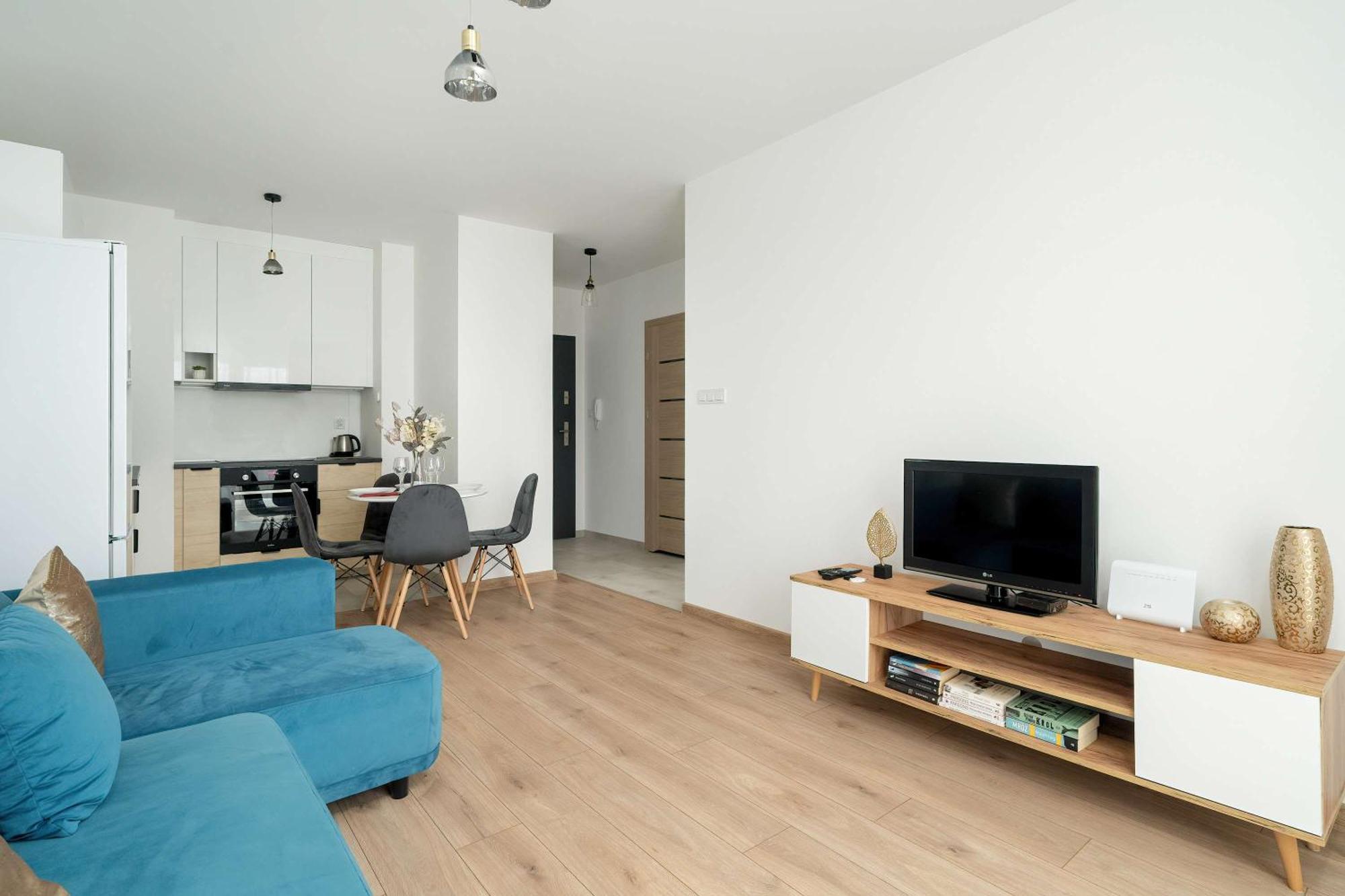 Jasny Blisko Lotniska Lawica W Poznaniu By Renters Апартаменти Познань